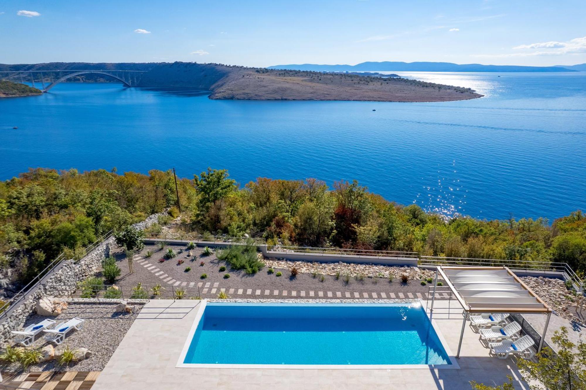 קראליביצה Luxury Villa Ostro With Pool & Krk Bridge View מראה חיצוני תמונה